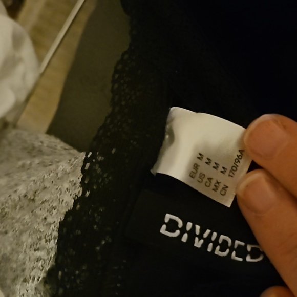 Divided h&m dress - Picture 4 of 4